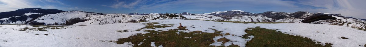 Zurtzeta mendiko gailurra