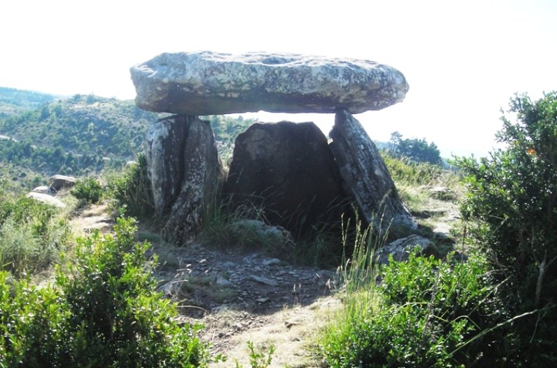 Caseta de la Bruja trikuharria