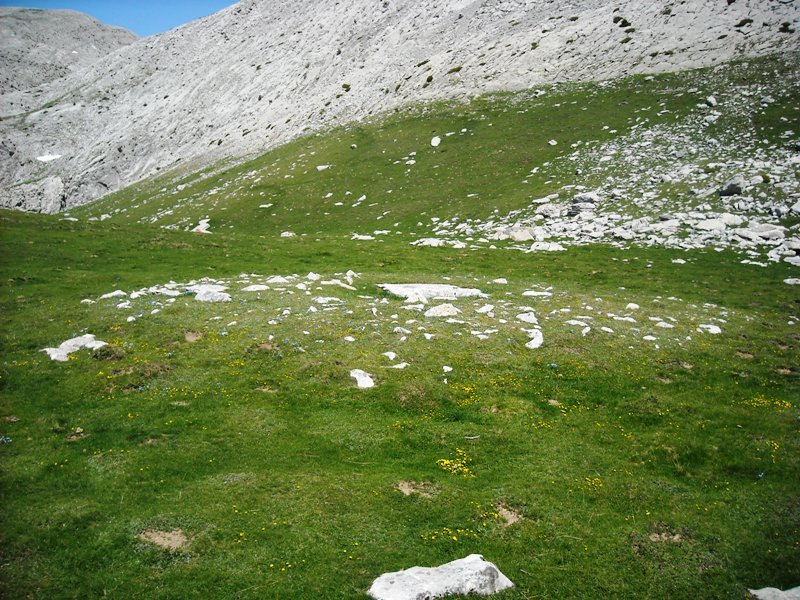 Ibón de Ezkaurre 2 trikuharria