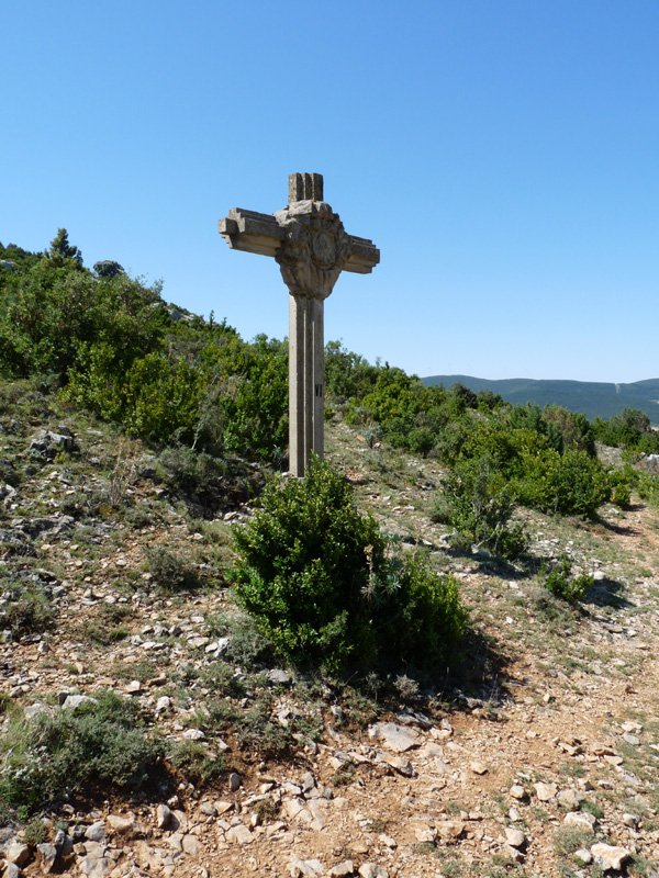 Gurutzea, Irunberriko Trinitatearen baselizako bidean