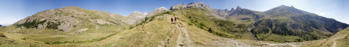 Igüer eta Rigüelo bailaren arteko hegitik 360ºtako ikuspegia