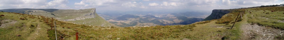 Barrerillako ataka eta Bedarbide arteko bidetik iparraldera ikuspegi zabala