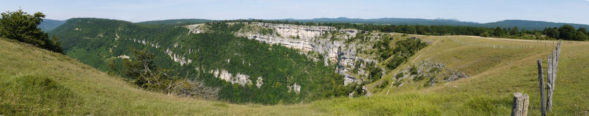 Urederra gaineko ikuspegia