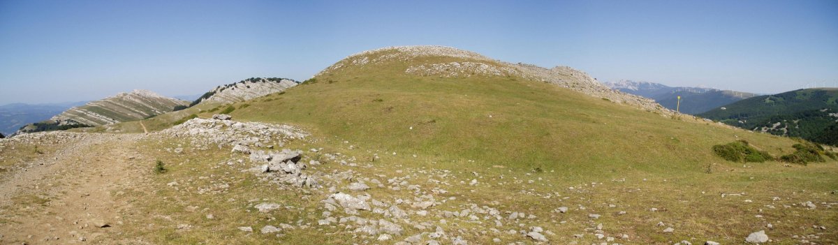 Mendebaldetik ikusita