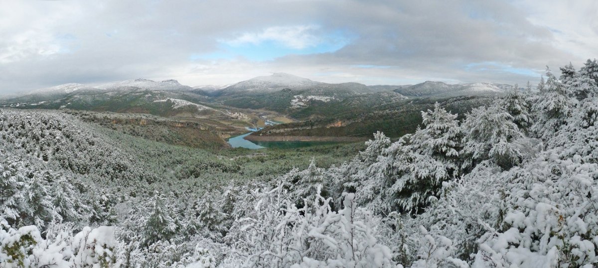Nagore eta Labiako mendiak Zaziaingo gailurretik