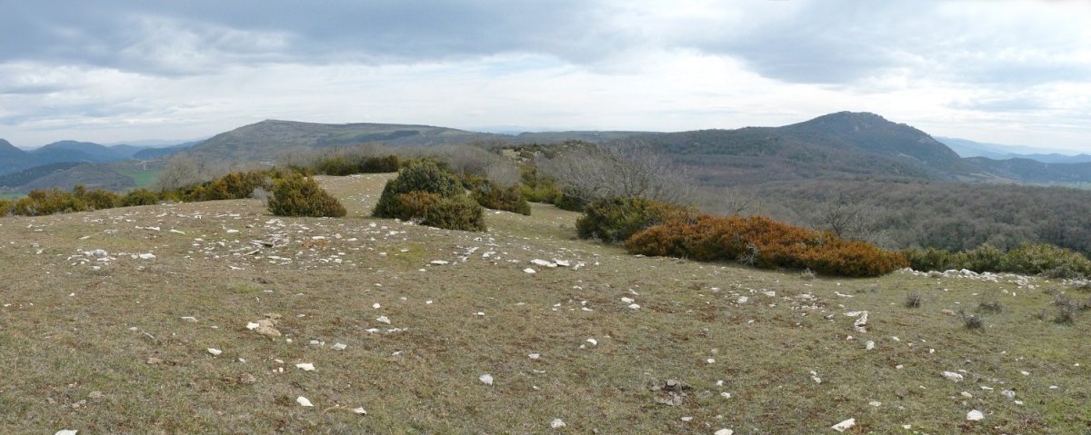 Sarbilgo mendilerroa Garindoko bizkarretik