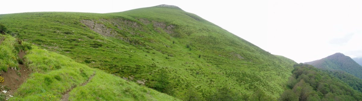 Mendizar hego-mendebaldetik ikusita