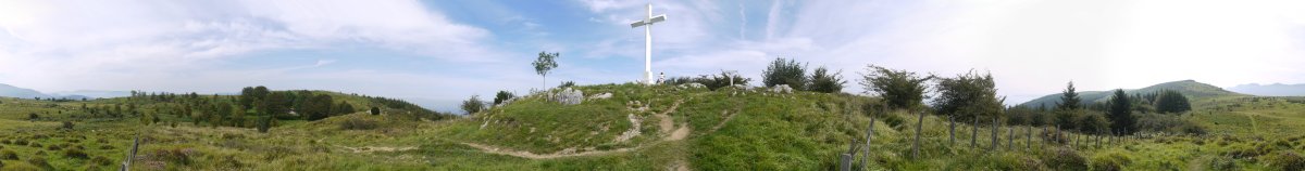 360ºko panoramika gurutzearen ingurutik