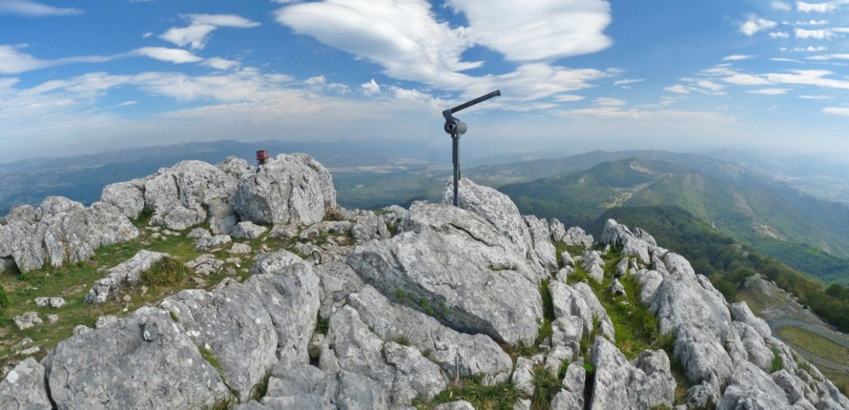 Artxuetako txartelontziak