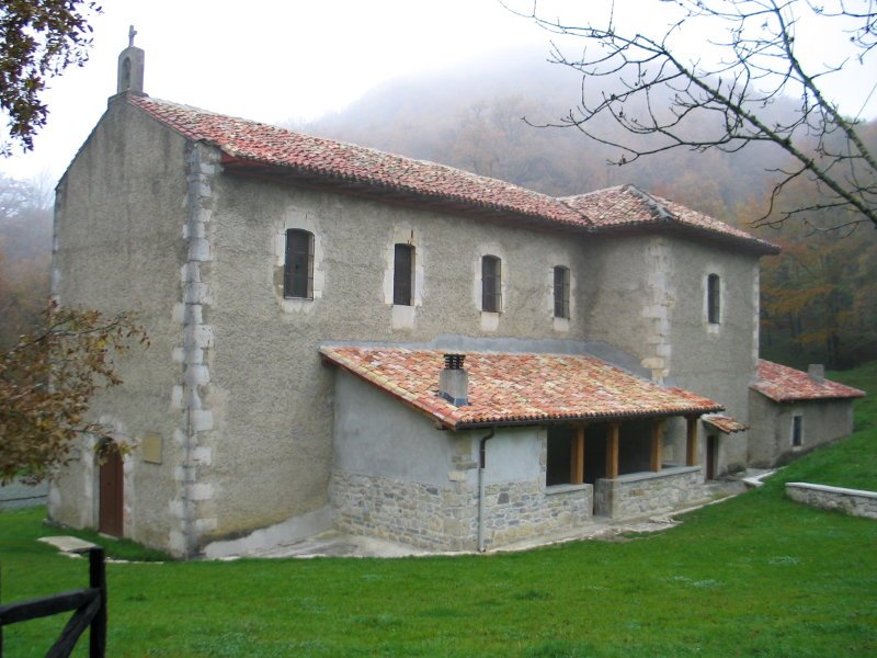 SanUrbanoren ermita M.ko lepoan