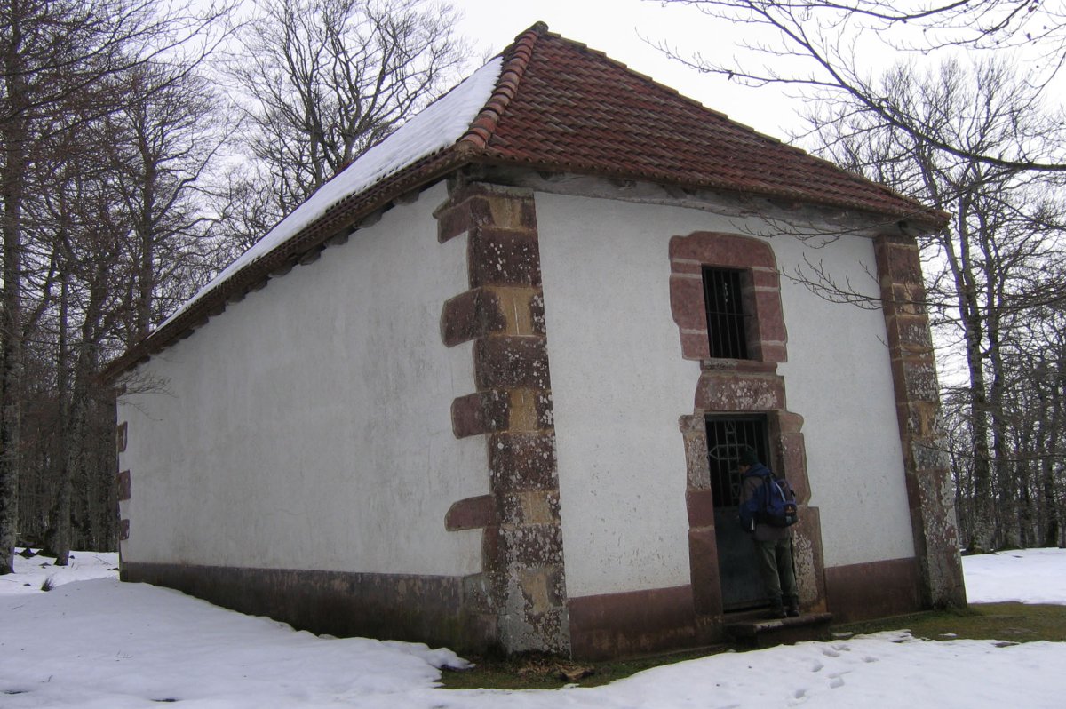 Burdindogiko Santo Kristo ermita Iragin