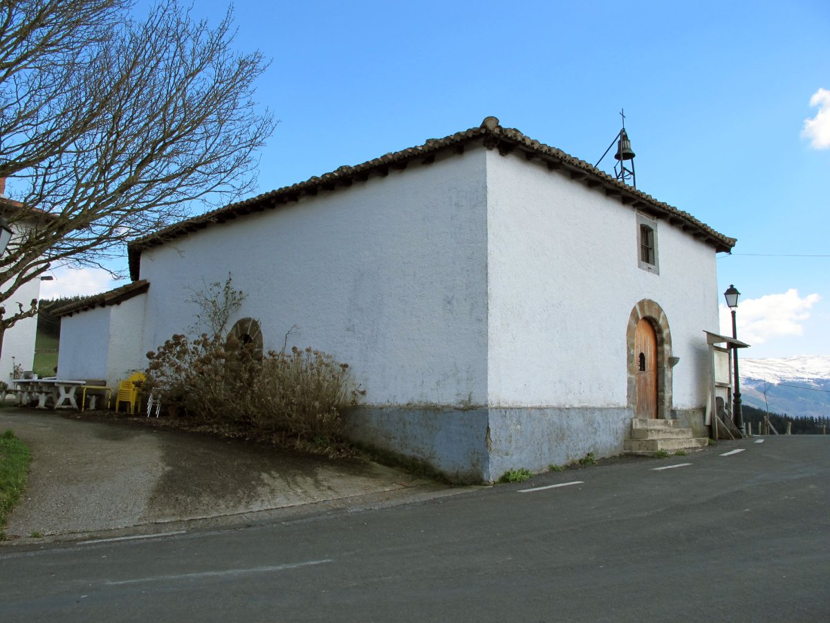 Andra Mari ermita Altzagan