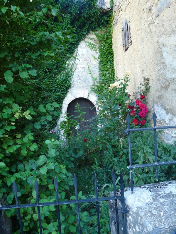 Santa Luziako atari loretsua