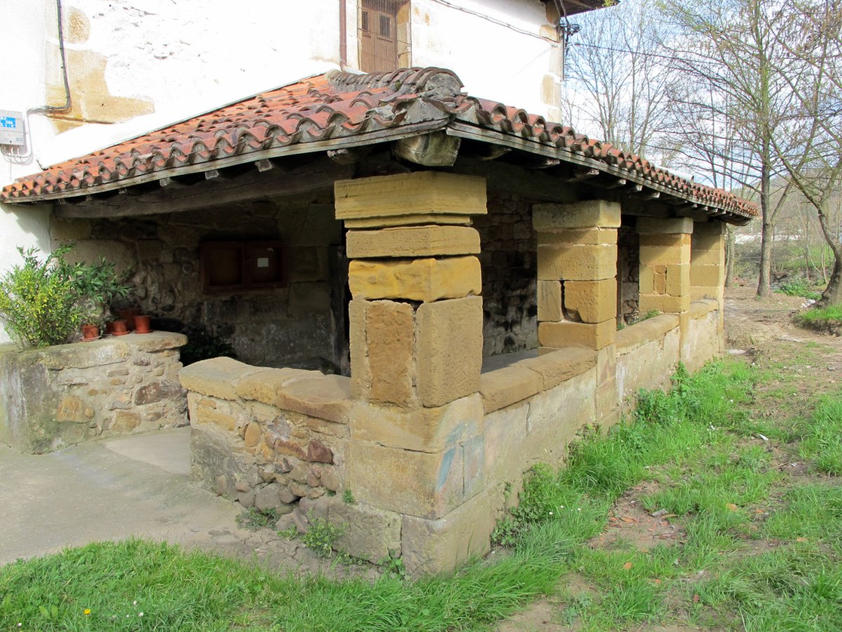 Santiago ermita Aian