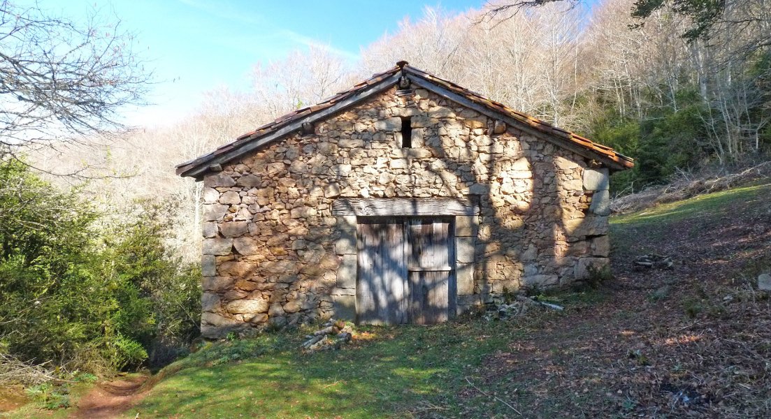 Gardoreneko borda, Bordagainetik hurbil