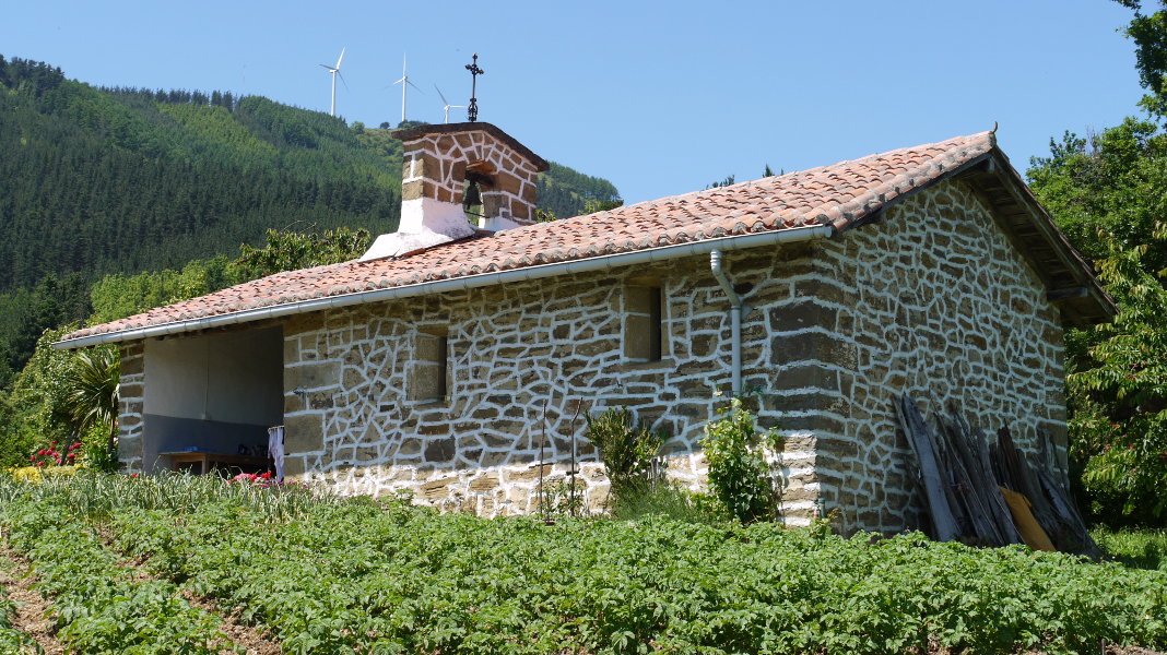 San Martin ermita Mallabia aldean