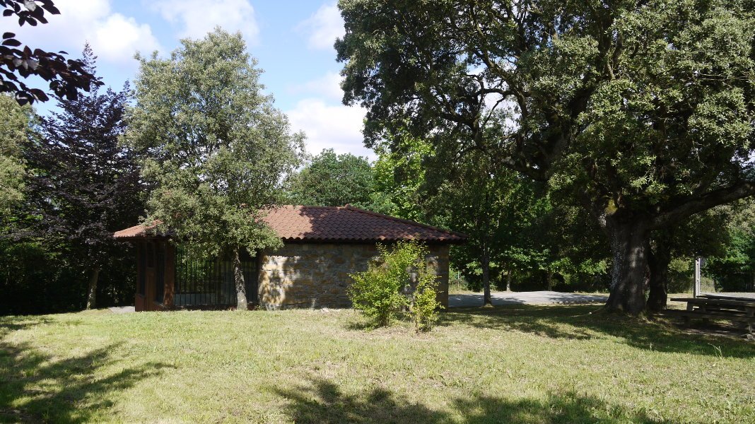 Santa Marina ermita Zaldibar aldean