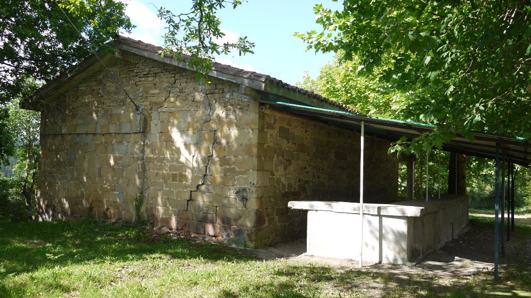 Andra Mari ermita Areitio aldean