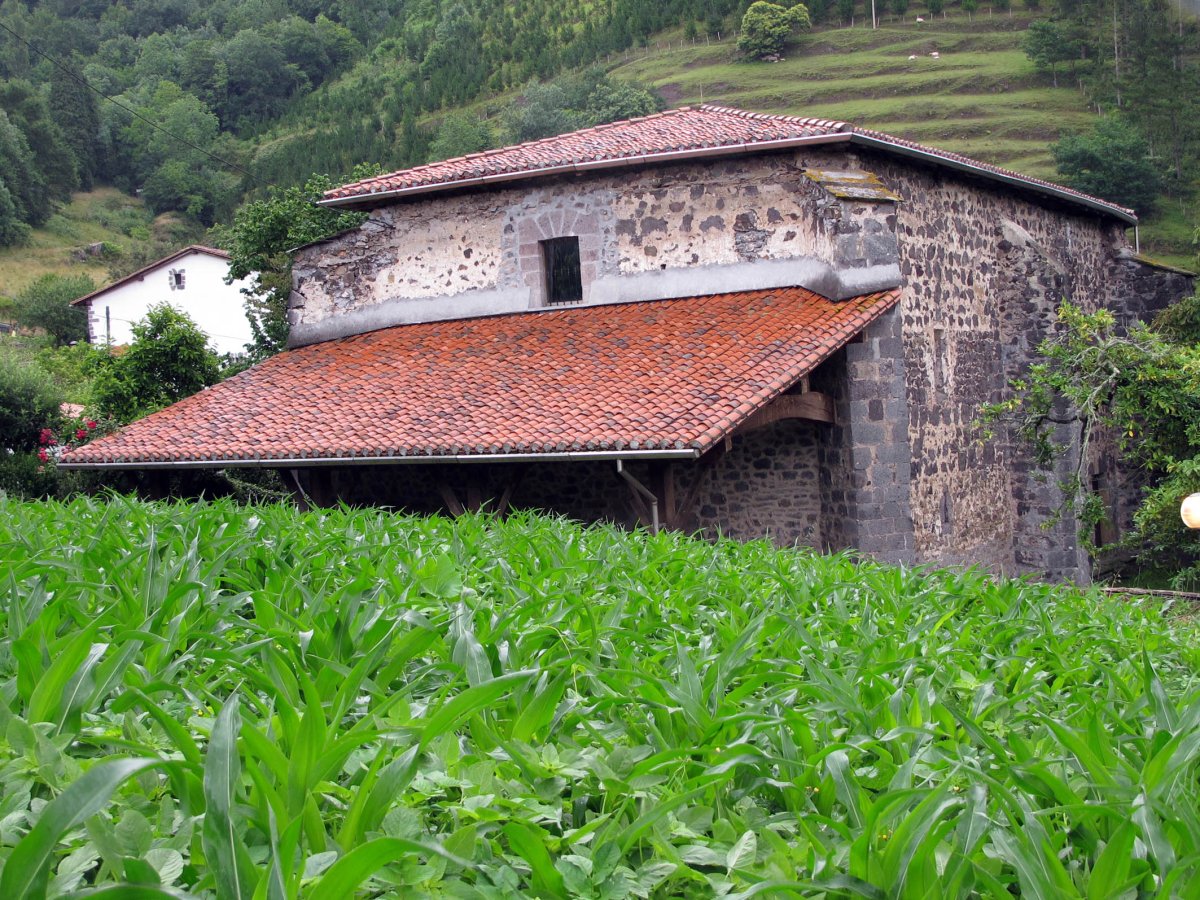 Ezoziko Ama ermita Ezozia Auzoan