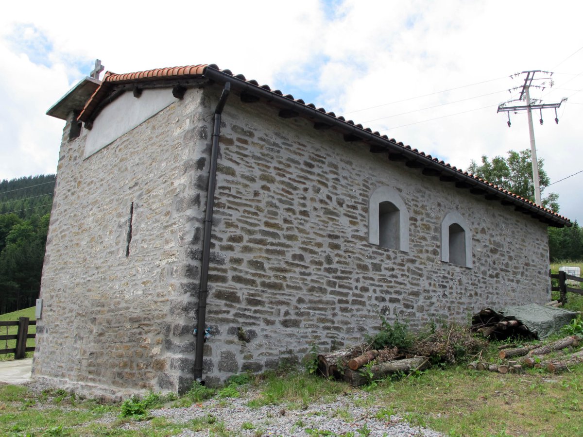 San Esteban ermita Irure auzoan
