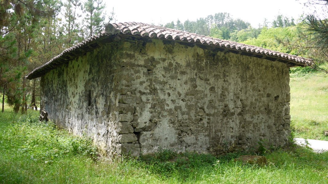 Madalen ermita Aulesti aldean