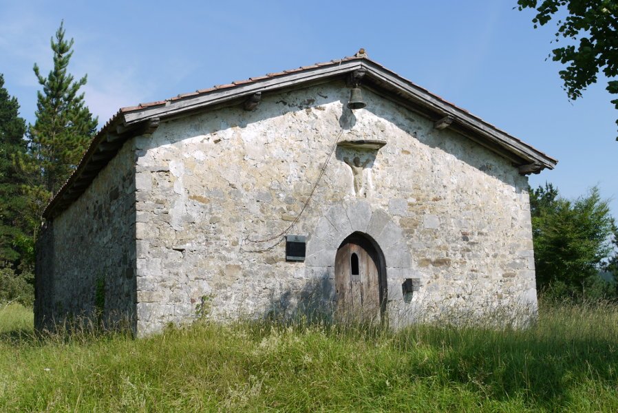 San Lontzo ermita Aulesti aldean