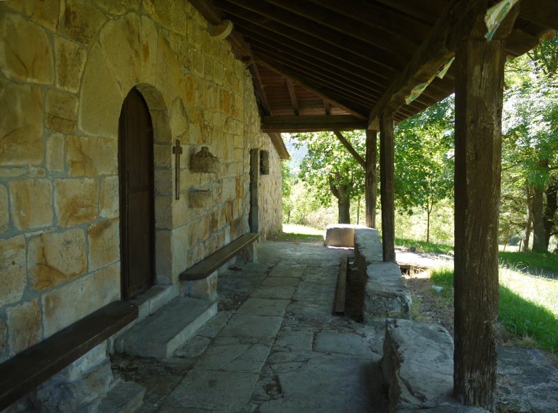 San Bartolome ermita Elorrio aldean