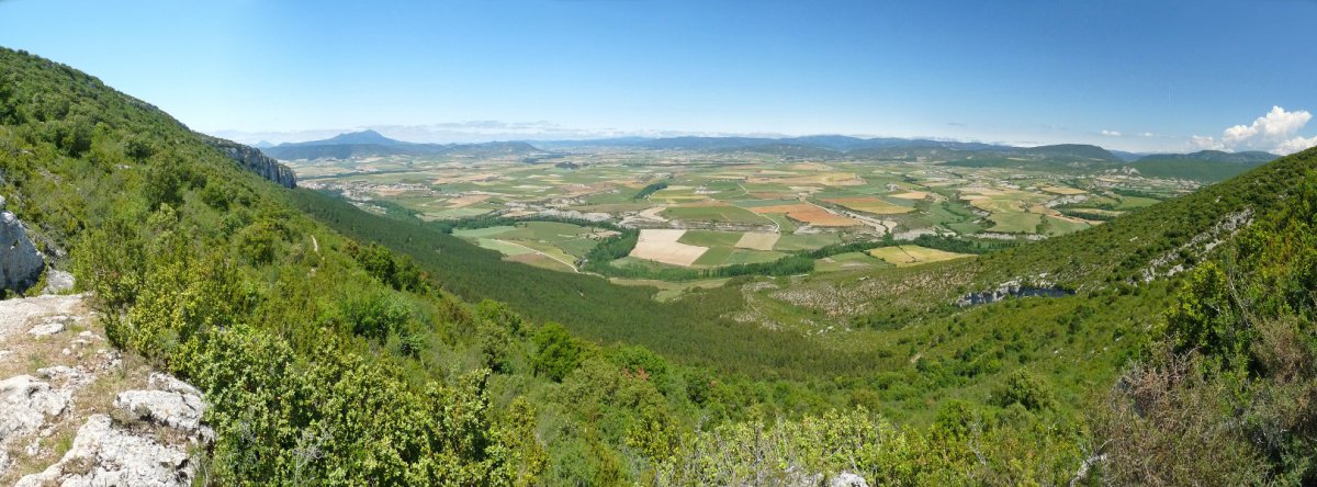 Erromanzadoko paisaiak Irunberriko bidetik