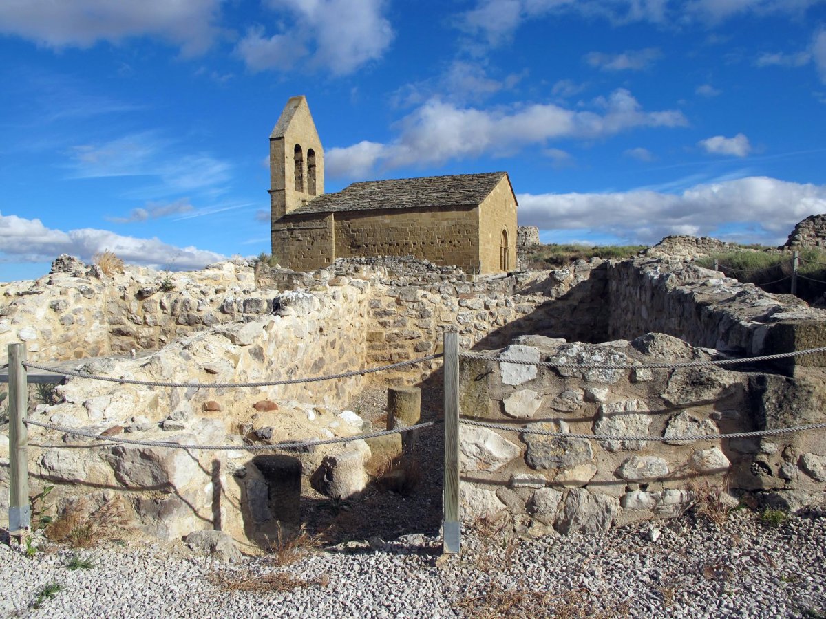 San Nikolas ermita Murillo el Cuende aldean