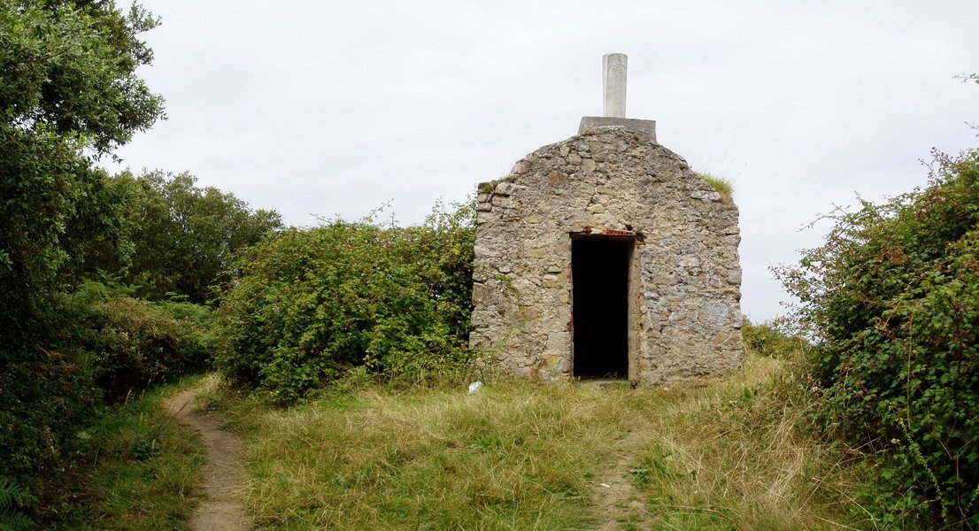 Erpin geodesikoa duen tontorra