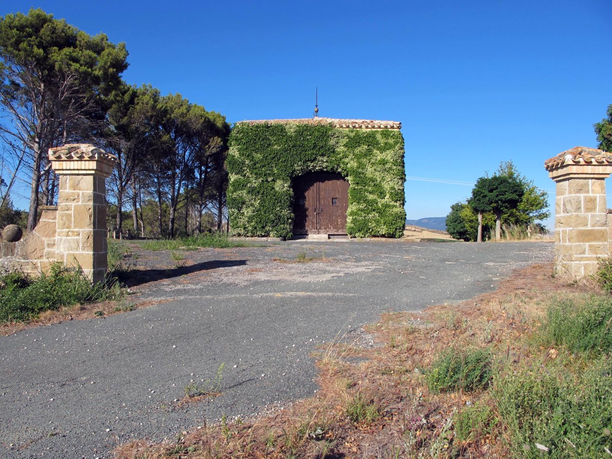 San Martzial ermita Sarria aldean