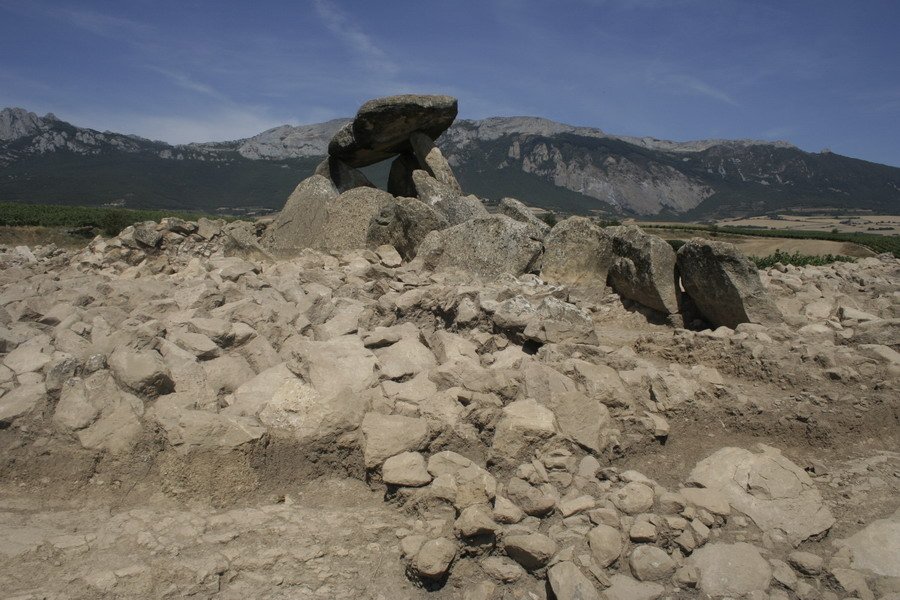 Excavación túmulo sorginaren Txabola