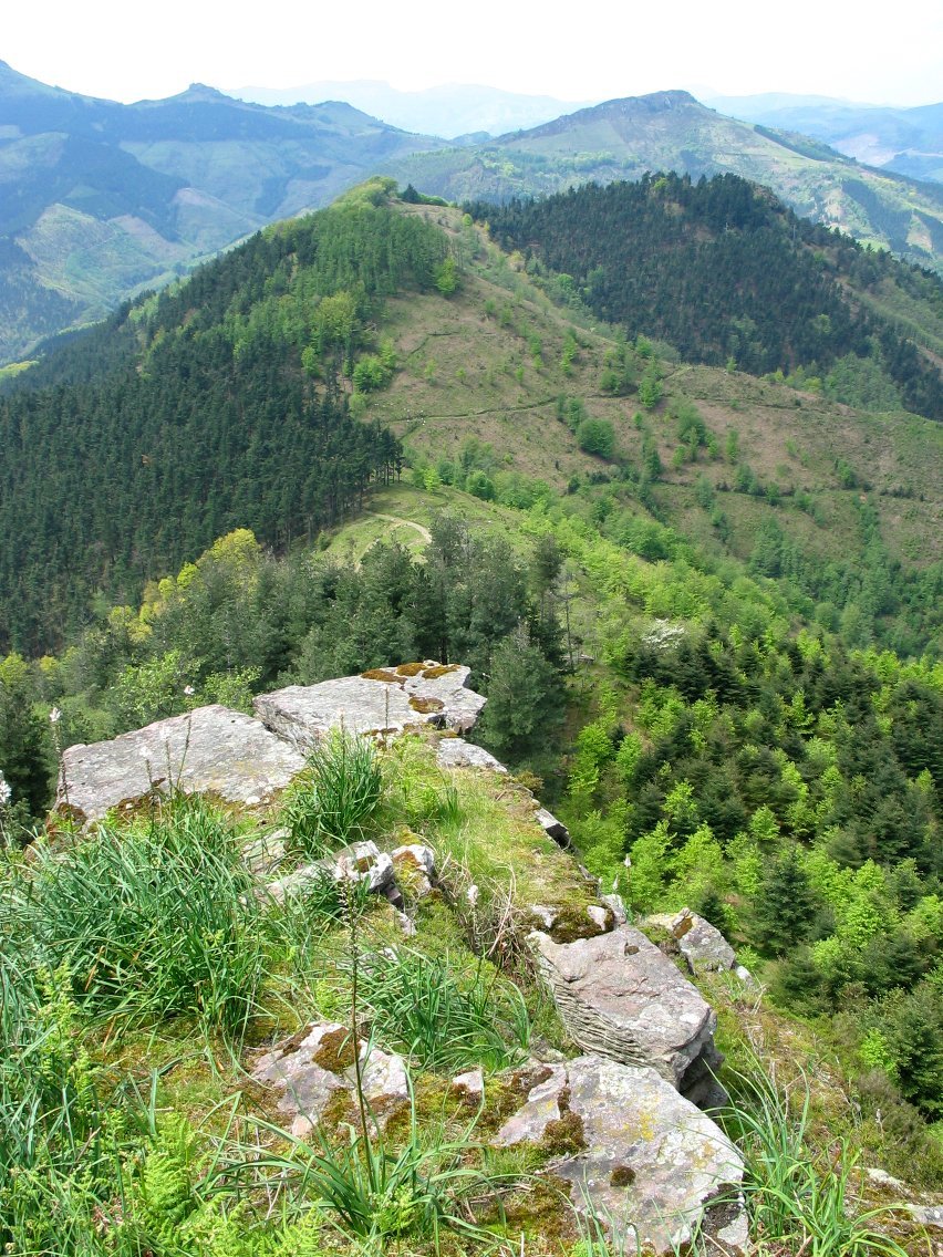 Aginako gainak Urdaburu aldetik