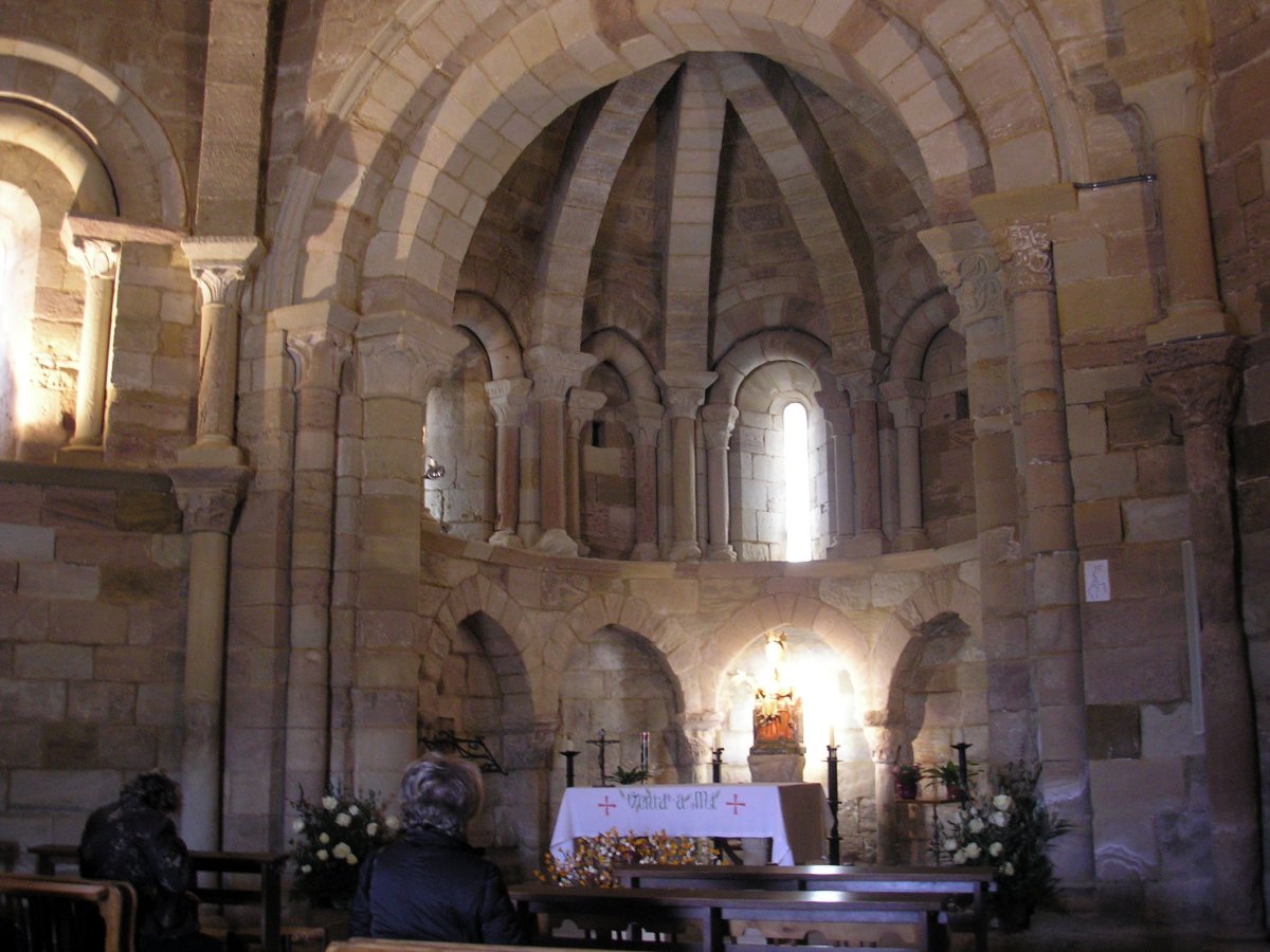 Eunateko Santa Mariaren barrualdea