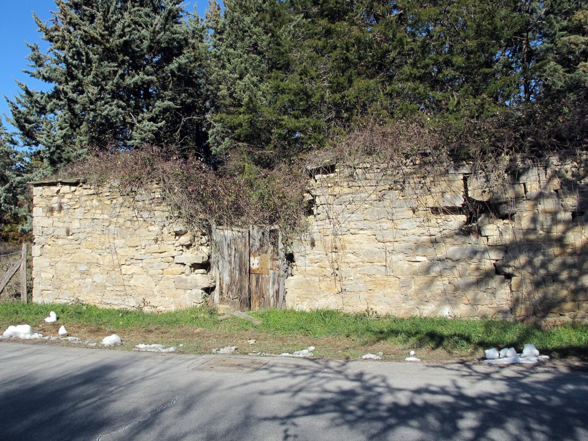 Santa Eufemia ermitaren paretak