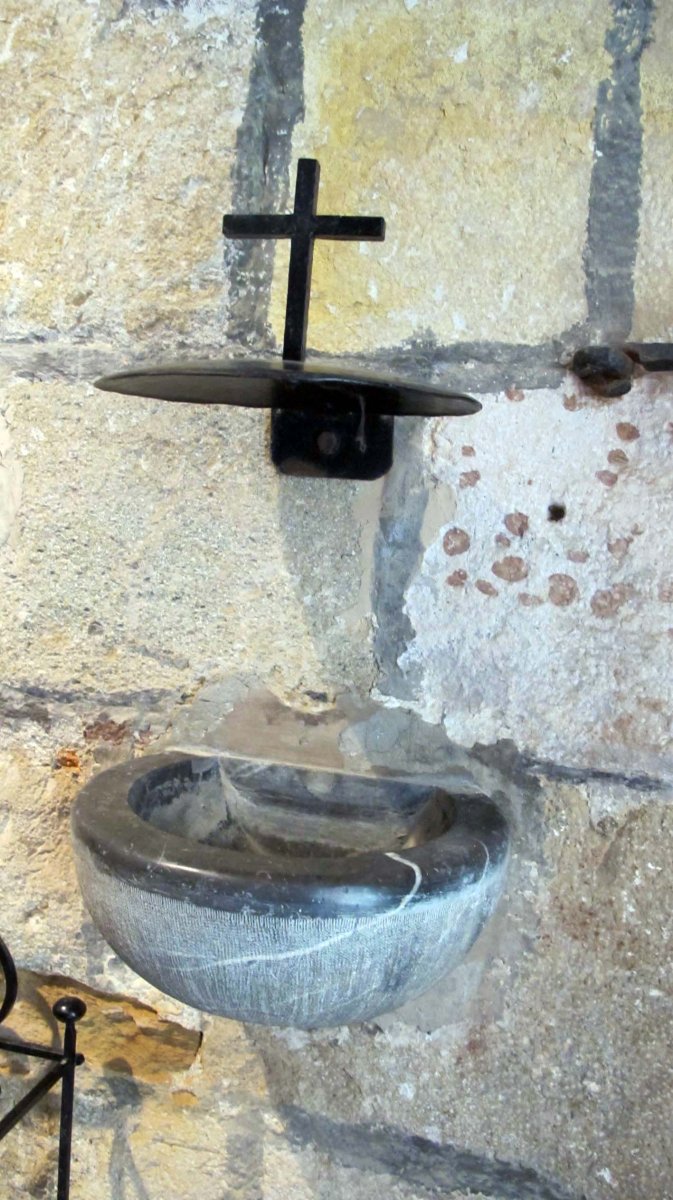 Ur bedeinkatu ontzia