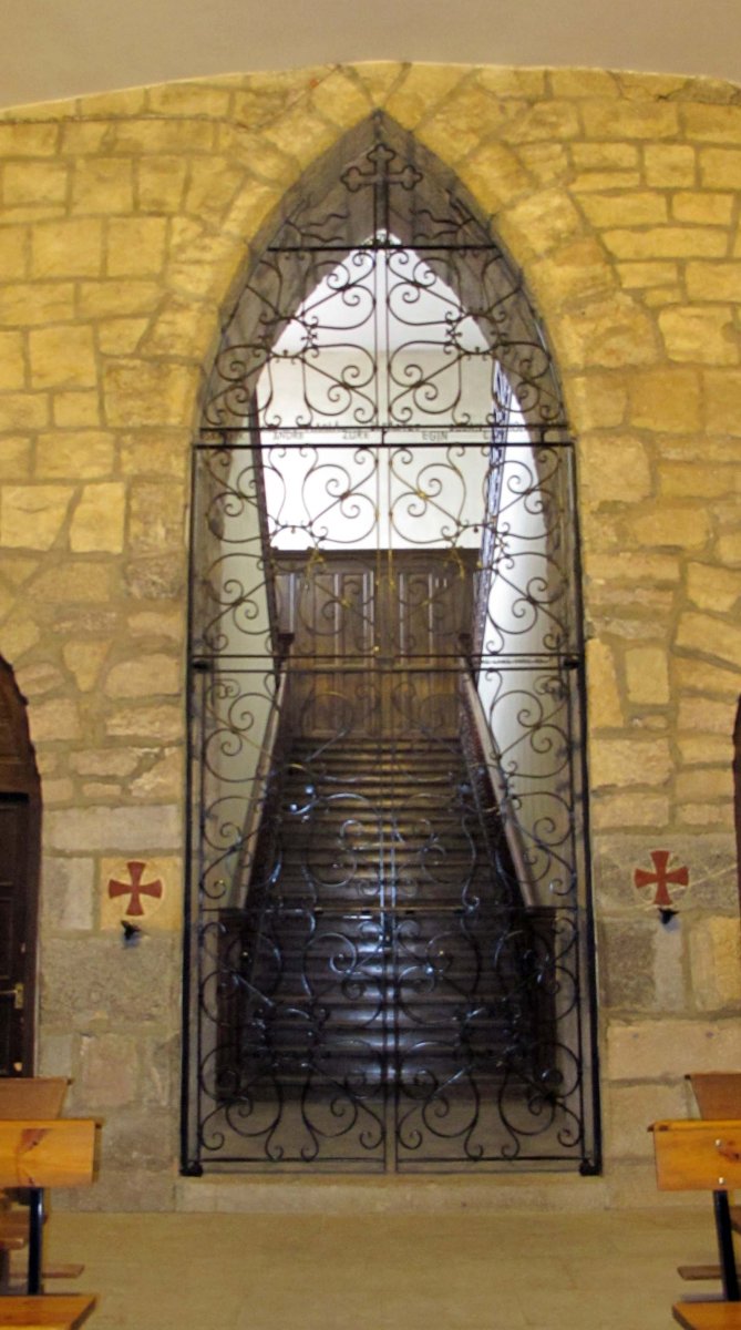 Korora igotzeko atea