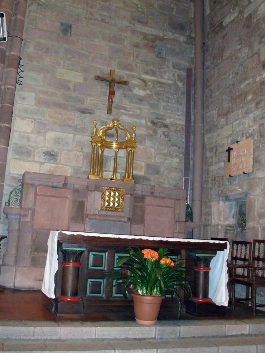 Santa Maria eliza, barrua