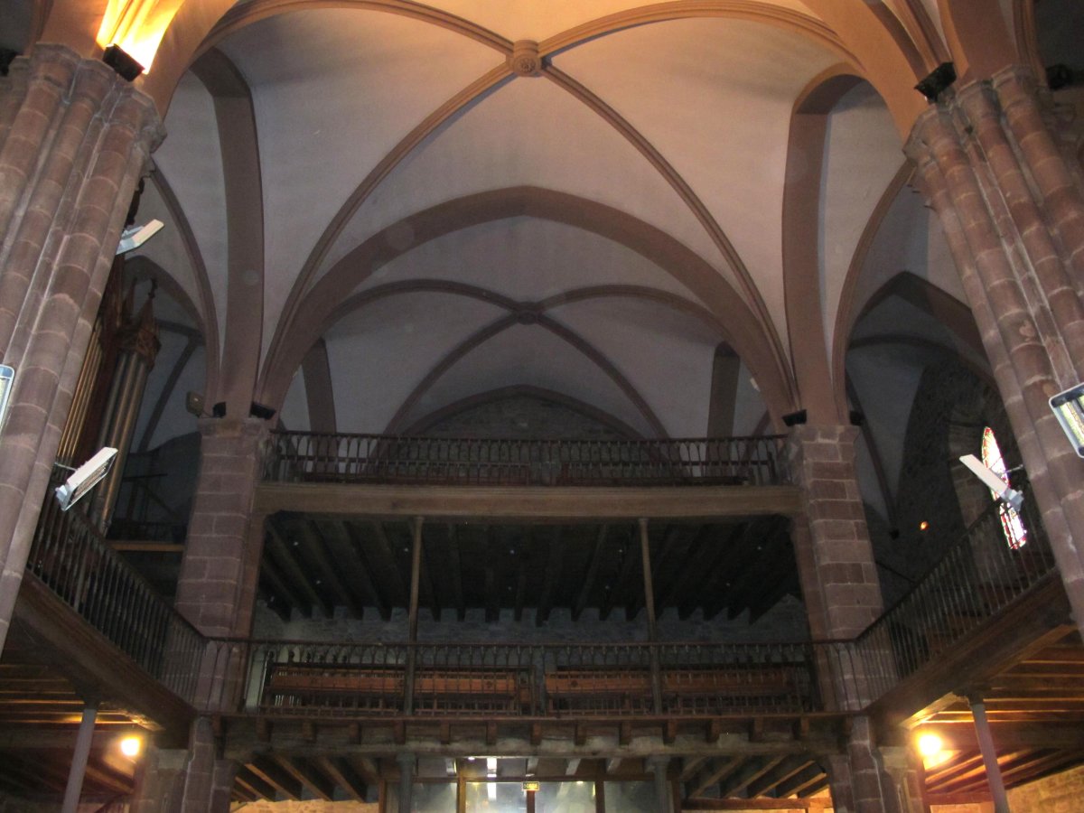 Santa Maria eliza, barrua