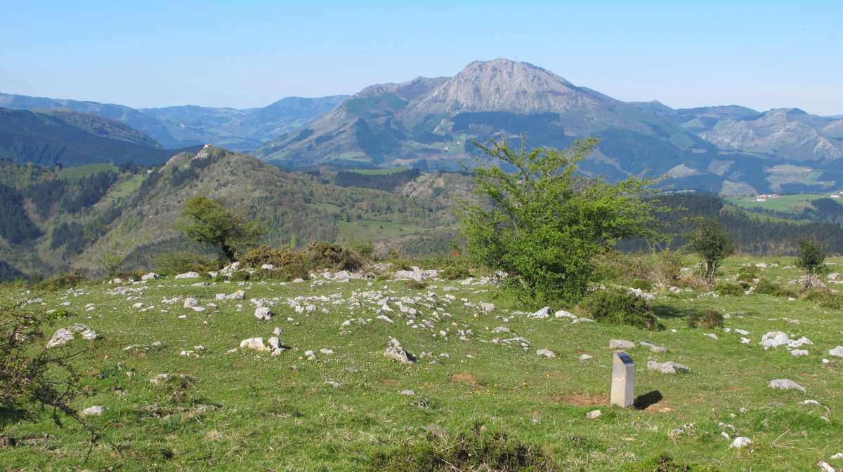 Urruztume III tumulua