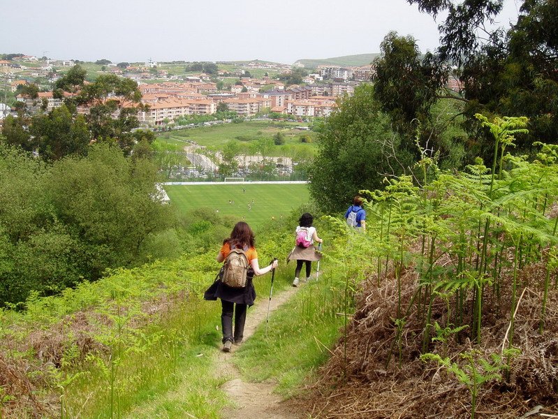 Urkomenditik jaisten