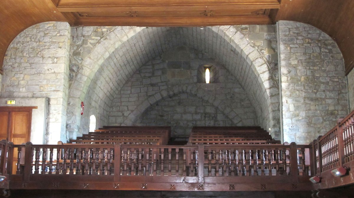 San Juan Bautista eliza, barrua