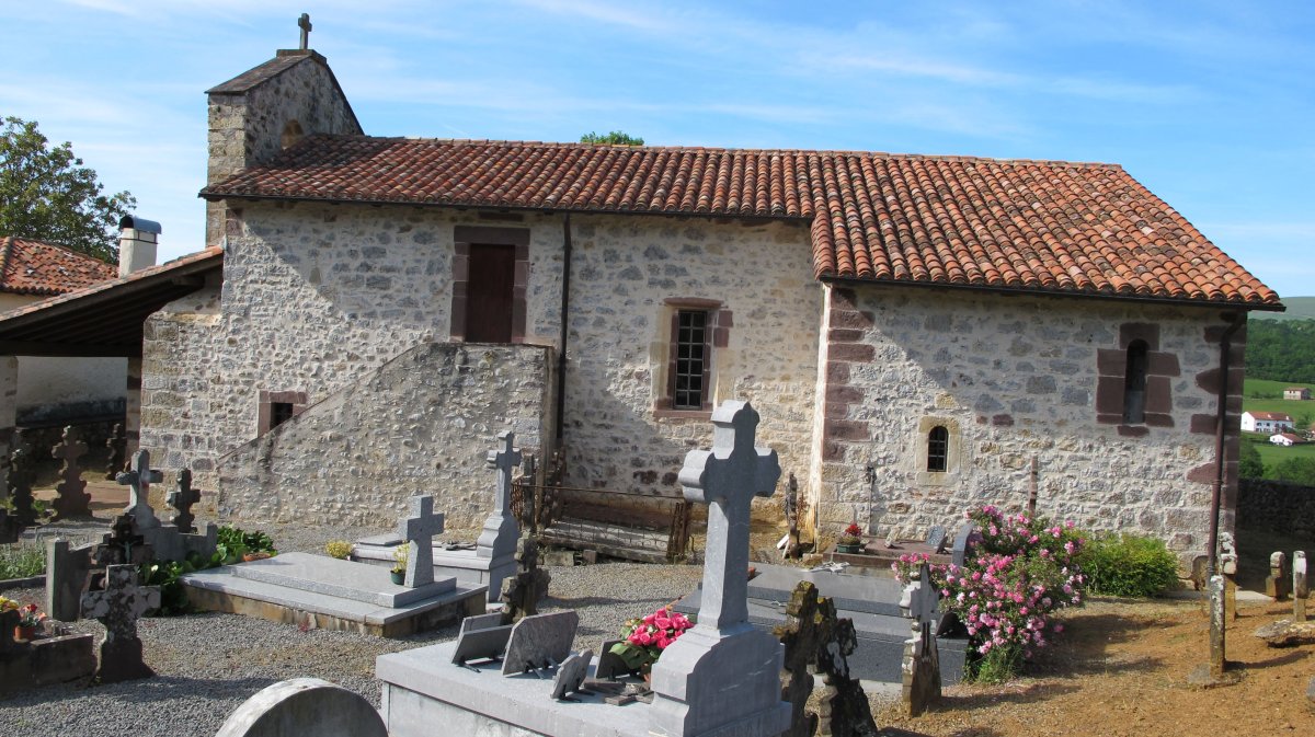 San Andres ermita Bazkazane auzoan