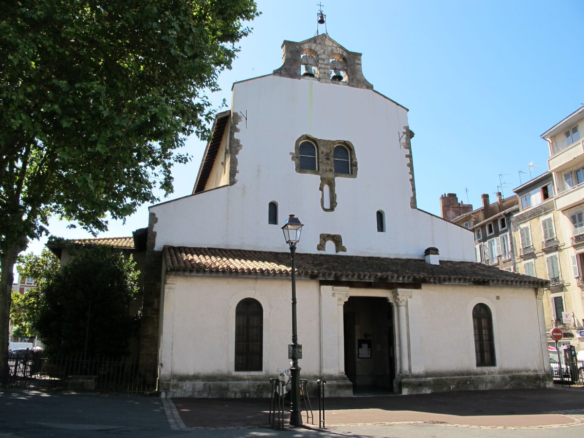 Saint Esprit eliza, Baiona