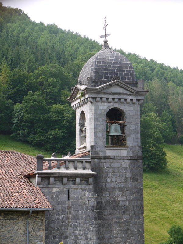 San Migel eliza, Leitza