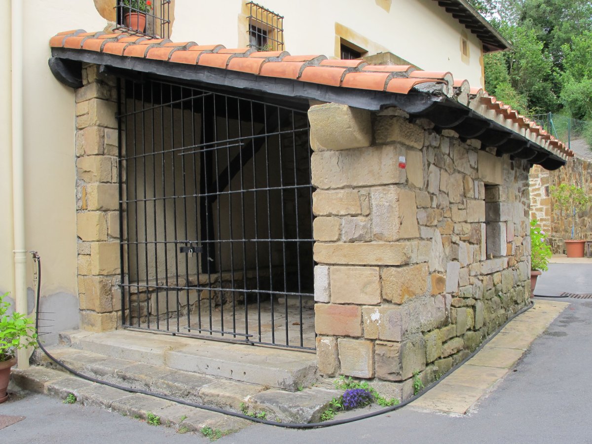 Aingeru Guardakoa ermita, Avellaneda