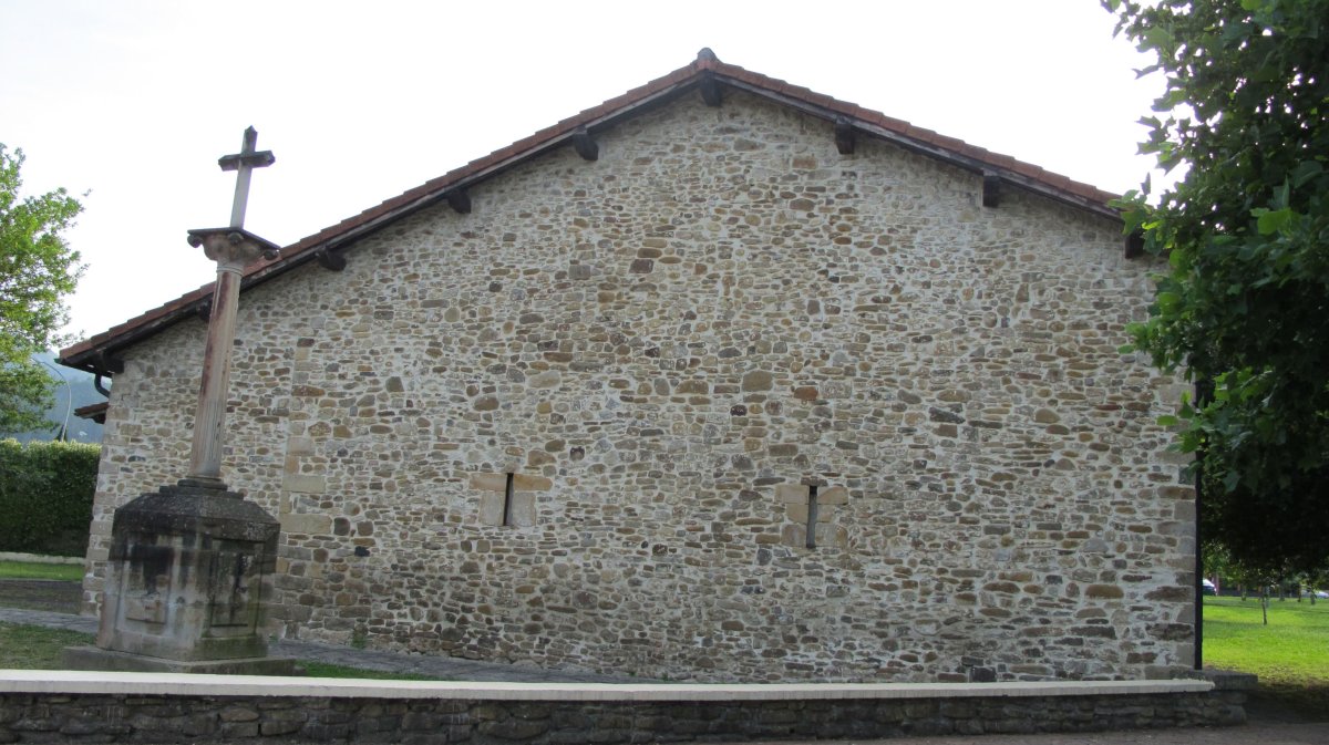 San Pedro Zarikete ermita, Zalla