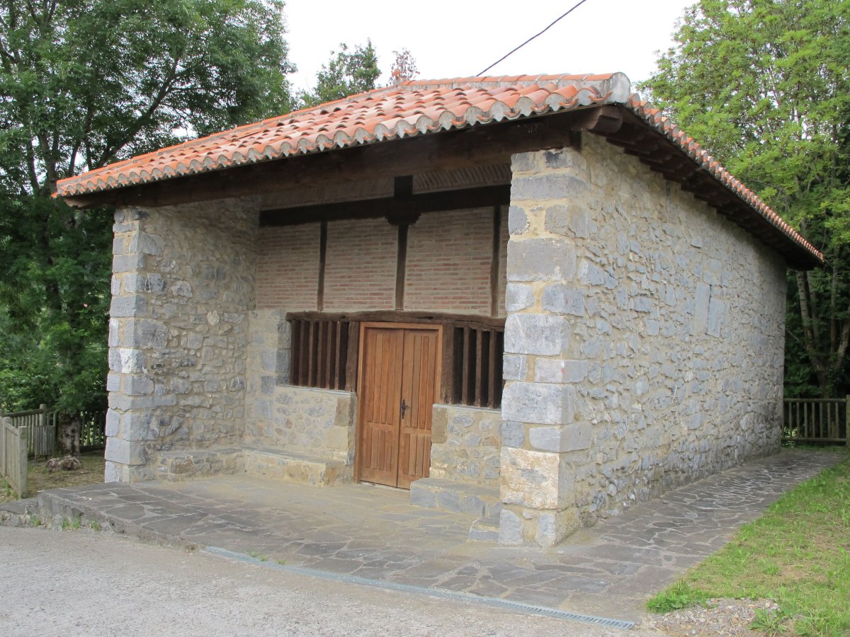 San Migel ermita, Nabarniz