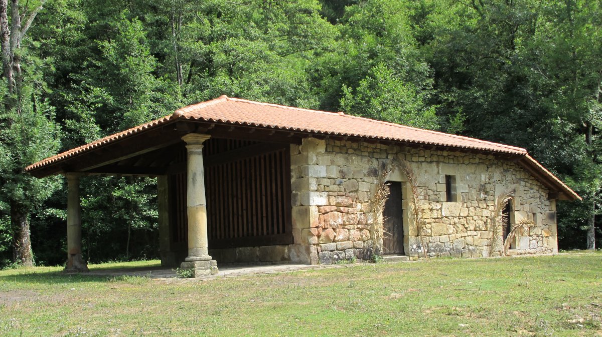 Sarriako Asentzio Txiki ermita, Berriz