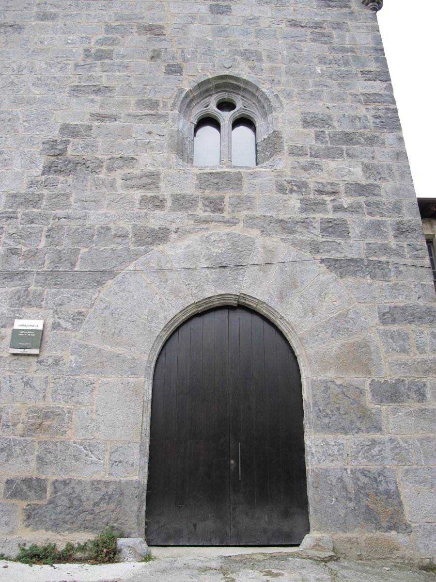 Lili jauregia, Zestoa